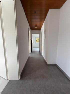 Foto - Frisch renovierte 3 Zimmer Wohnung mit Terrasse in Unterrombach