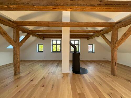 Foto - Stilvoll Wohnen im Grünen: traumhafte 4-Zimmer-Wohnung mit Garten