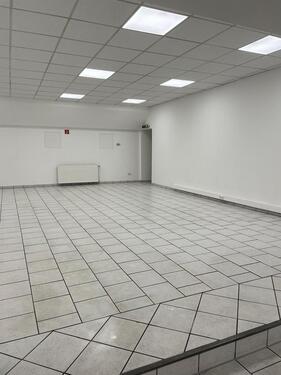 Foto - 200qm Gewerbe am Rathaus - 1.400,00&nbsp;EUR Kaltmiete, ca.&nbsp; 7,00&nbsp;m&sup2;
