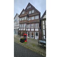 Charmante Altbauwohnung im Herzen von Detmold – ideal für Single