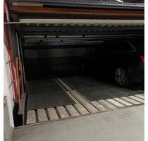 Tiefgaragenstellplatz (Duplex) in Nürnberg-Maxfeld zu vermieten
