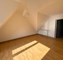 Schöne Dachgeschosswohnung - 525,00&nbsp;EUR Kaltmiete, ca.&nbsp; 75,00&nbsp;m&sup2; in Herzogenrath (PLZ: 52134)