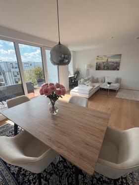 Foto - Exclusive & vollmöbilerte 2 Zi Penthouse Whg zu vermieten