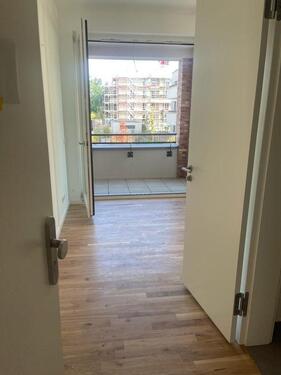 Foto - Lichtdurchflutete 1-Zimmer Wohnung 32 m² mit Balkon