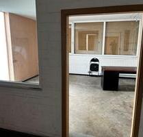 Lagerraum Präsentationsfläche - 750,00 EUR Kaltmiete, in Hamminkeln (PLZ: 46499)
