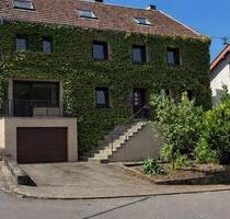 Helle, kernsanierte 3-ZKB-Wohnung mit 2 Bädern – 95 m² – 1. OG – - Eppelborn