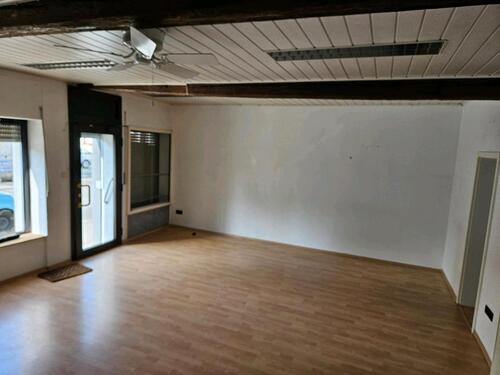 Foto - Ladengeschäft ,Büroräume - 630,00 EUR Kaltmiete,