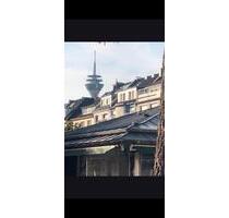 Single-City-Whg.D‘dorf, EBK, Badewanne, Balkon, 4. OG ohne Aufzug - Düsseldorf Stadtbezirk 3