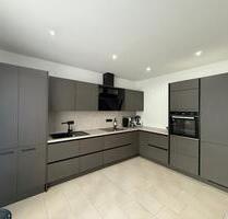 Top sanierte 2-3 Zimmer Wohnung in Duisburg Wanheim
