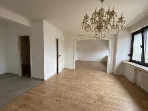 Foto - 2 Zimmer Wohnung in guter Lage ab sofort Kölnerstr