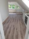 Foto - 2-Zimmer-Dachgeschosswohnung in ruhiger Siedlungslage zu vermieten