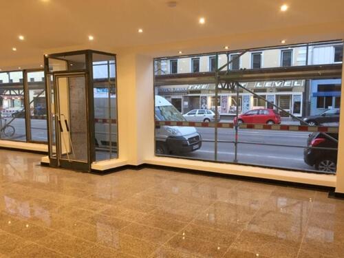 Foto - komplett renovierter Laden + Lager (Gastronomie möglich)