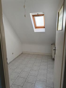 Foto - Dachgeschoßwohnung in Saarbrücken zur Miete