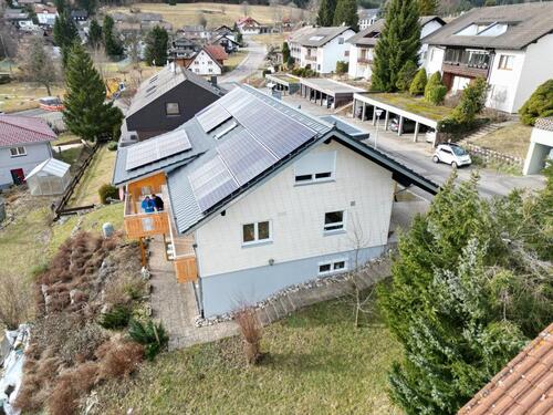 Foto - Einfamilienhaus mit Einliegerwohnung