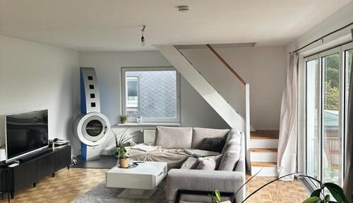 Foto - Modernisierte Maisonettewhg mit EBK & Stellplätzen – Einzug 0126