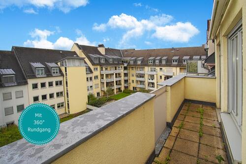 Foto - Wunderschöne 3 Raum-Dachgeschosswohnung mit West-Balkon, Aufzug und TG-Stellplatz