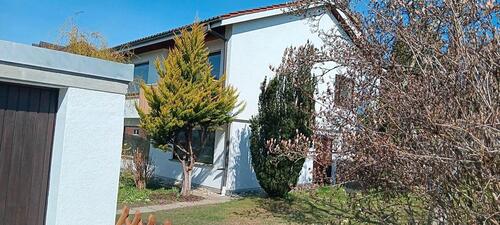 Foto - Einfamilienhaus mit Einliegerwohnung 215 qm in Bodenseeufernähe