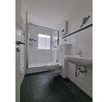 Verfügbar ab April 2026! Modern renovierte 3-Zimmer-Erdgeschosswohnung mit Balkon & neuem Badezimmer - Bergkamen