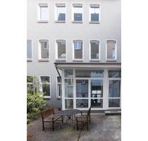 Schöne zwei Zimmer Wohnung zwischen Rathaus und Uni - Essen Stadtkern