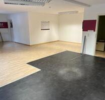 Bürofläche, Küchenzeile, eigener Sanitäranlage zu vermieten - Bexbach