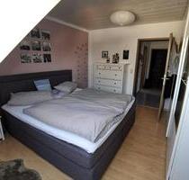Helle 3,5-Zimmer-Wohnung mit Balkon, Garage in Forchheim-West