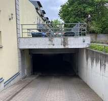 Foto - Tiefgaragen-Stellplatz - Duplex unter