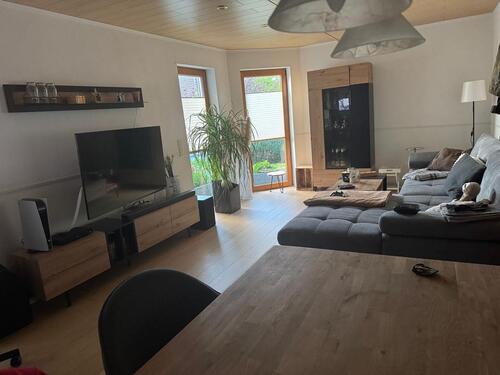 Foto - Schöne helle 2-Zimmerwohnung mit eigener Terrasse und Stellplatz