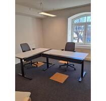 Großes Büro (49 qm) in der „Alten Mälzerei“ – Dresden-Pieschen, 2. OG mit Fahrstuhl