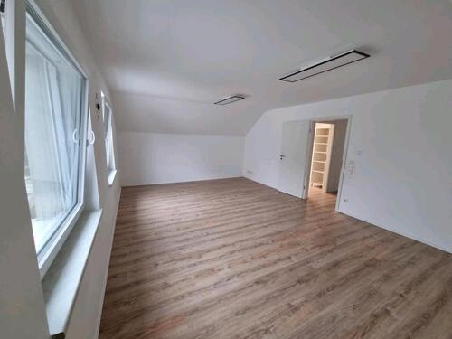 Foto - Frisch Sanierte 3-Zimmer Wohnung