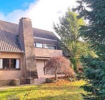 Einfamilienhaus in Dinslaken - 670.000,00 EUR Kaufpreis, ca. 270,00 m² in Dinslaken (PLZ: 46537) Lohberg Einfamilienhaus in Dinslaken - 670.000,00 EUR Kaufpreis, ca. 270,00 m² in Dinslaken (PLZ: 46537) Lohberg