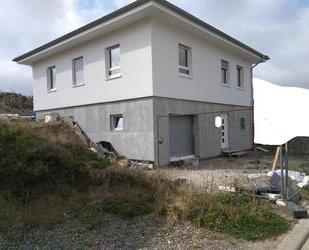 XS Bungalow, unterkellert mit innovativer Heiz-und Belüftungstech - Hellenthal