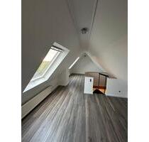 2 Zimmer Wohnung mit Aussicht auf Köln - Leverkusen Bergisch Neukirchen
