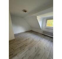 Frisch renovierte 2-Zimmer-Wohnung in Oberhausen-Dümpten