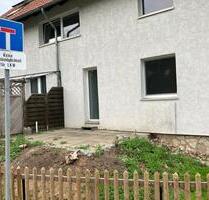 Doppelhaushälfte große Mietwohnung - Springe