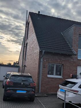 Foto - Doppelhaushälfte mit Garten, Garage & Photovoltaik