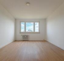 2-Raum-Wohnung mit Balkon & Panoramablick – ruhige Lage nahe Arnstadt, Erfurt & Weimar - Rudolstadt