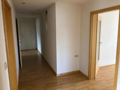 Foto - Schöne große 3 Zimmer Wohnung - Ideal für Pendler