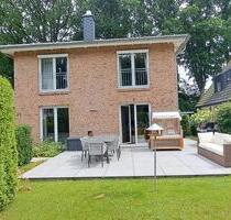 Provisionsfreies Einfamilienhaus mit 177 m² Wohnfläche in Rissen - Hamburg Altona