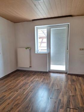 Foto - 3 Zimmer Wohnung mit Terrasse in Mittenaar-Bicken zu vermieten.