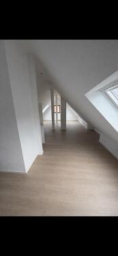 Foto - Dachgeschoßwohnung in Metzingen zur Miete