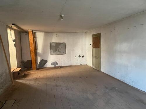 Foto - 1 Zimmer Dachgeschoßwohnung in Jettingen-Scheppach