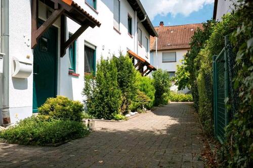 Foto - Reihenmittelhaus 4Zi in Pfinztal-Berghausen zu verkaufen!