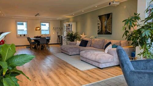 Foto - 5 Zimmer Etagenwohnung in Pulheim