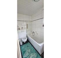 Reihenmittelhaus - 220.000,00&nbsp;EUR Kaufpreis, ca.&nbsp; 110,00&nbsp;m&sup2; in Lübbecke (PLZ: 32312)