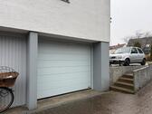 Foto - Gepflegte Garage mit elektrischem Tor in zentraler Lage ab 01.03.