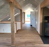 Moderne Loftwohnung im Dachgeschoss mit Balkon - Stiefenhofen