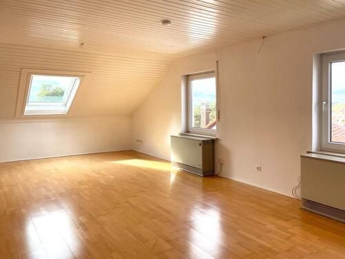 Foto - schöne, helle 3-Zimmer Dachgeschosswohnung