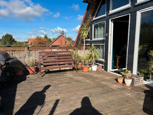 Foto - Schöne DG-Wohnung mit Galerie und großer Dachterrasse