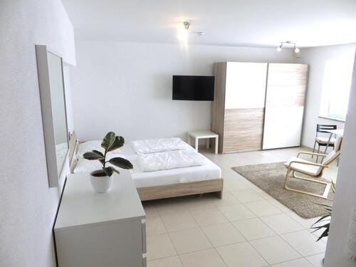 Foto - 1 Zimmer Etagenwohnung zur Miete in Waldbüttelbrunn