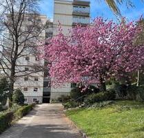 Modernisierte 3-Zimmer-Eigentumswohnung mit 2 Balkonen - Wuppertal Arrenberg